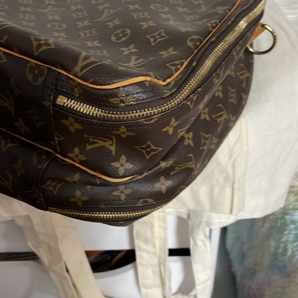 AUTHENTIC LV LUGGAGE POSH AUTHENTICATED - Picture 6 of 7